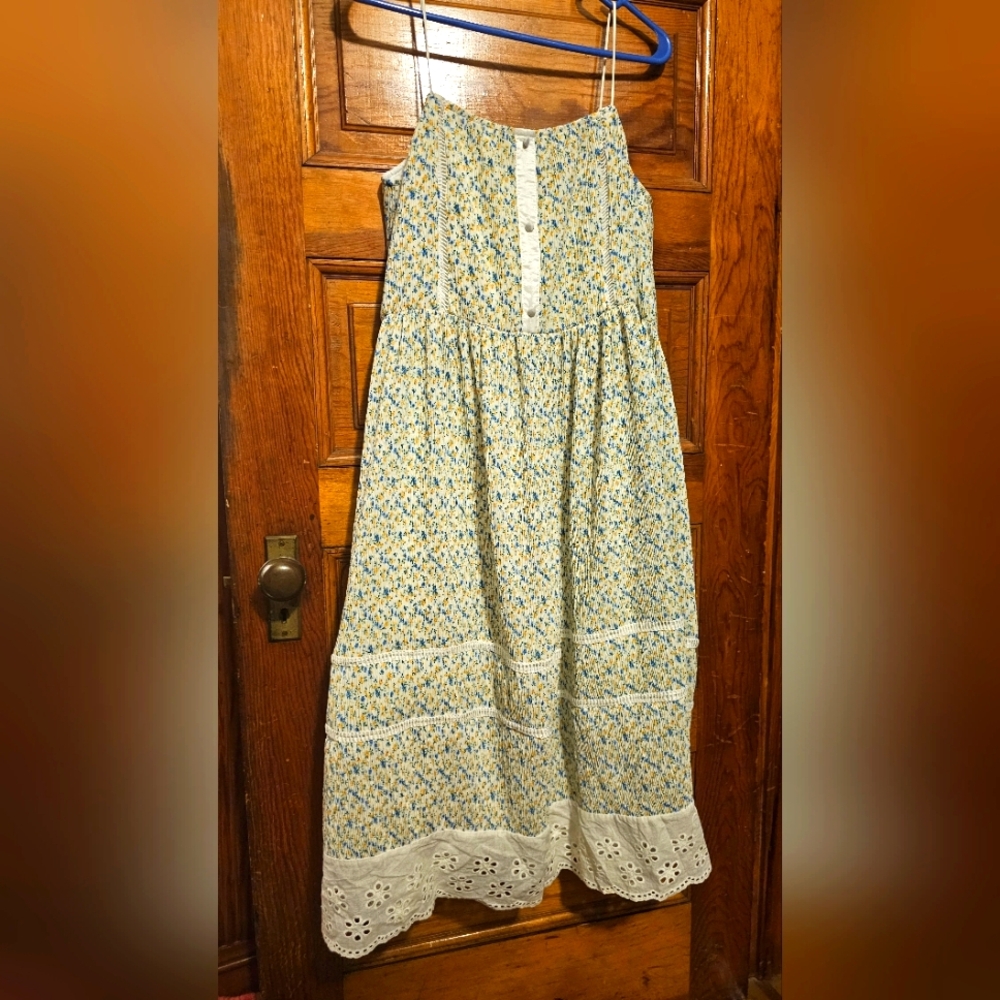 NWT POL White, Yellow And Blue Floral Dressy Dress Small/med